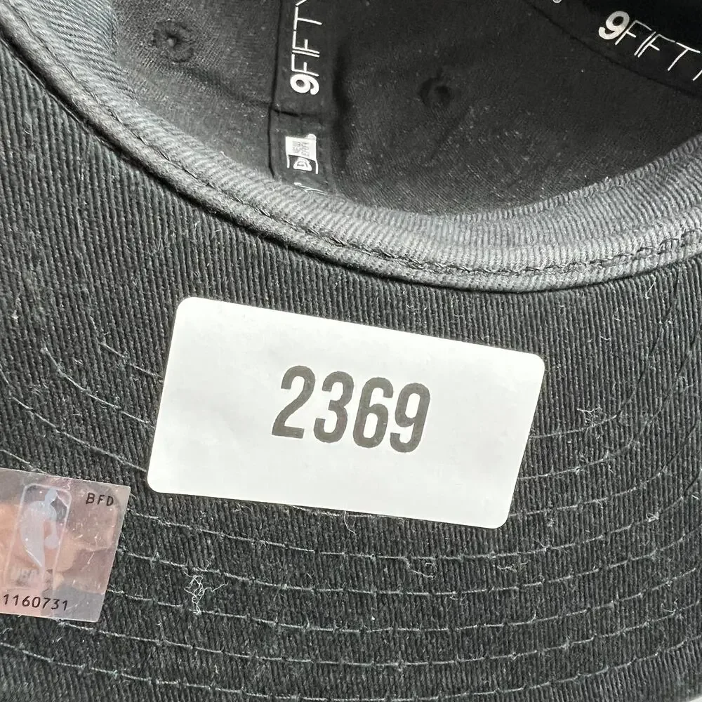 Vintage San Antonio Spurs New Era 9FIFTY Snapback Hat Rare Metallica Logo